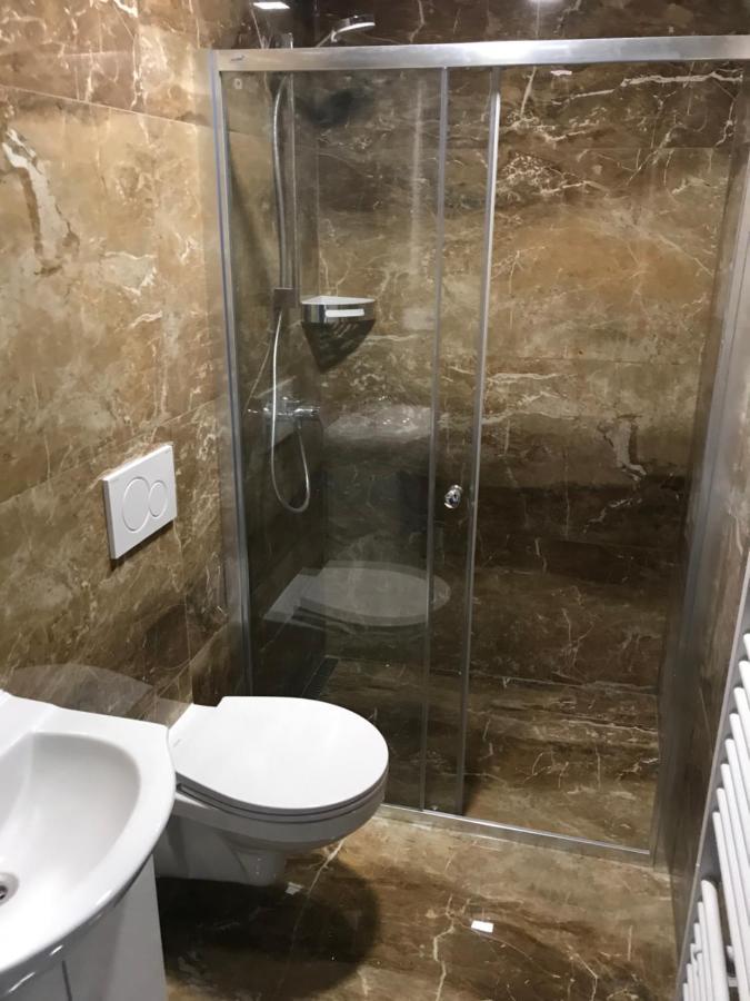 布尔哈里 十字路口的旅馆酒店 外观 照片