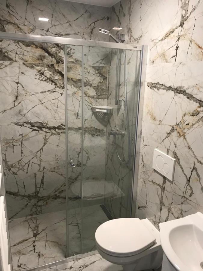 布尔哈里 十字路口的旅馆酒店 外观 照片