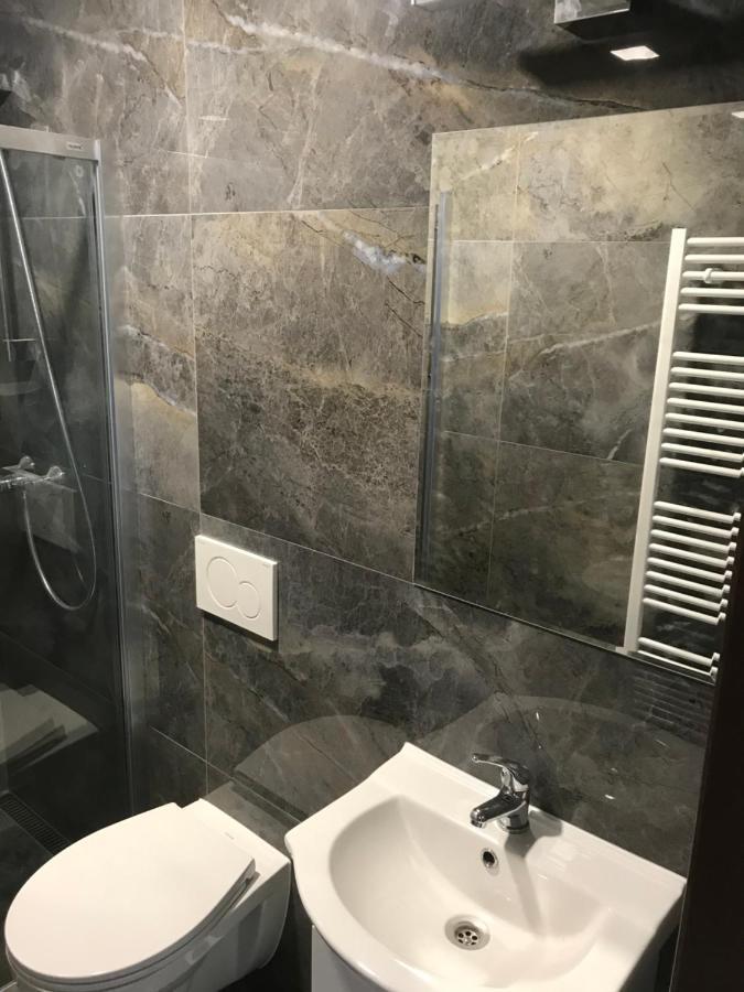 布尔哈里 十字路口的旅馆酒店 外观 照片